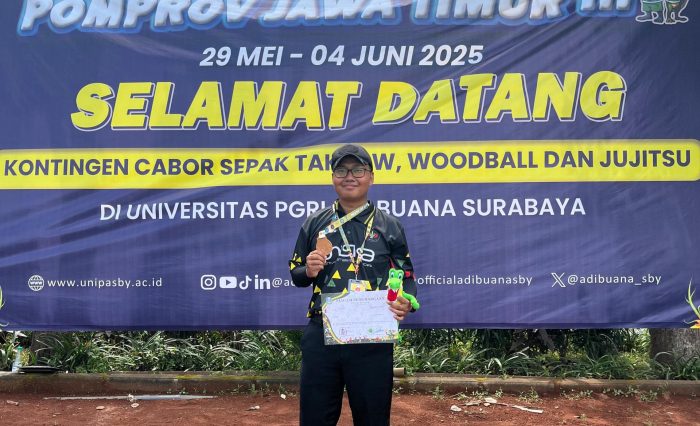 hanafi dengan medali perunggunya hanafi dengan medali perunggunya